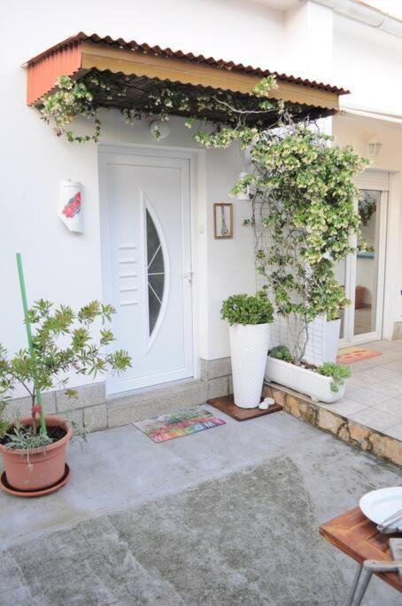 Little House Kucica Villa Banjol Екстериор снимка